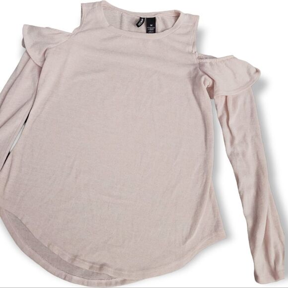 Kristin Nicole cold shoulder sweater‎ - Picture 1 of 3